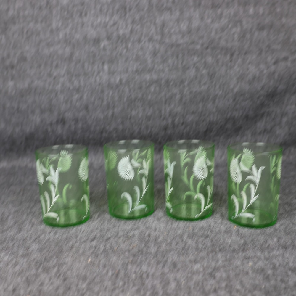 Vintage Unmarked Green Vaseline Glass Floral Uranium Shot Glasses Set 4 Decor - Picture 4 of 8